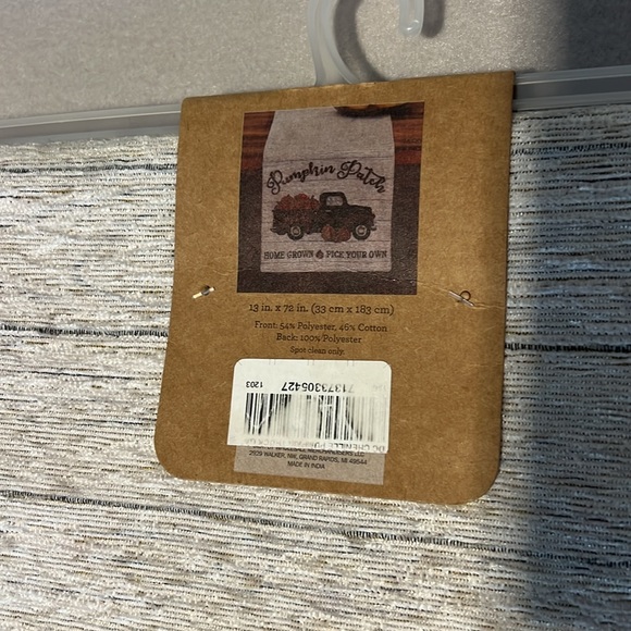 Fall Table Runner - Picture 3 of 4